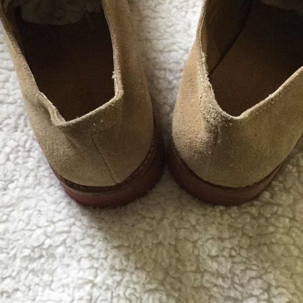 Men’s Nubuck Suede Loafer - Picture 5 of 7